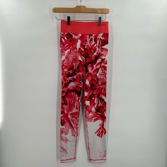 adidas Pants - Adidas Originals Climalite Activewear “Around the world North America Ladies XS